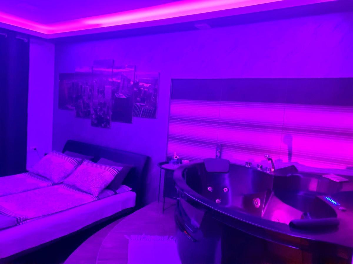 Ni Ceca Apartman מראה חיצוני תמונה