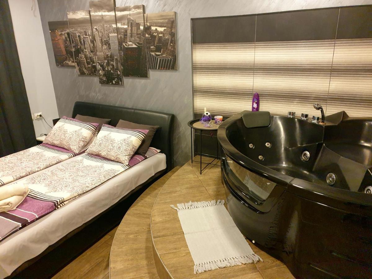 Ni Ceca Apartman מראה חיצוני תמונה