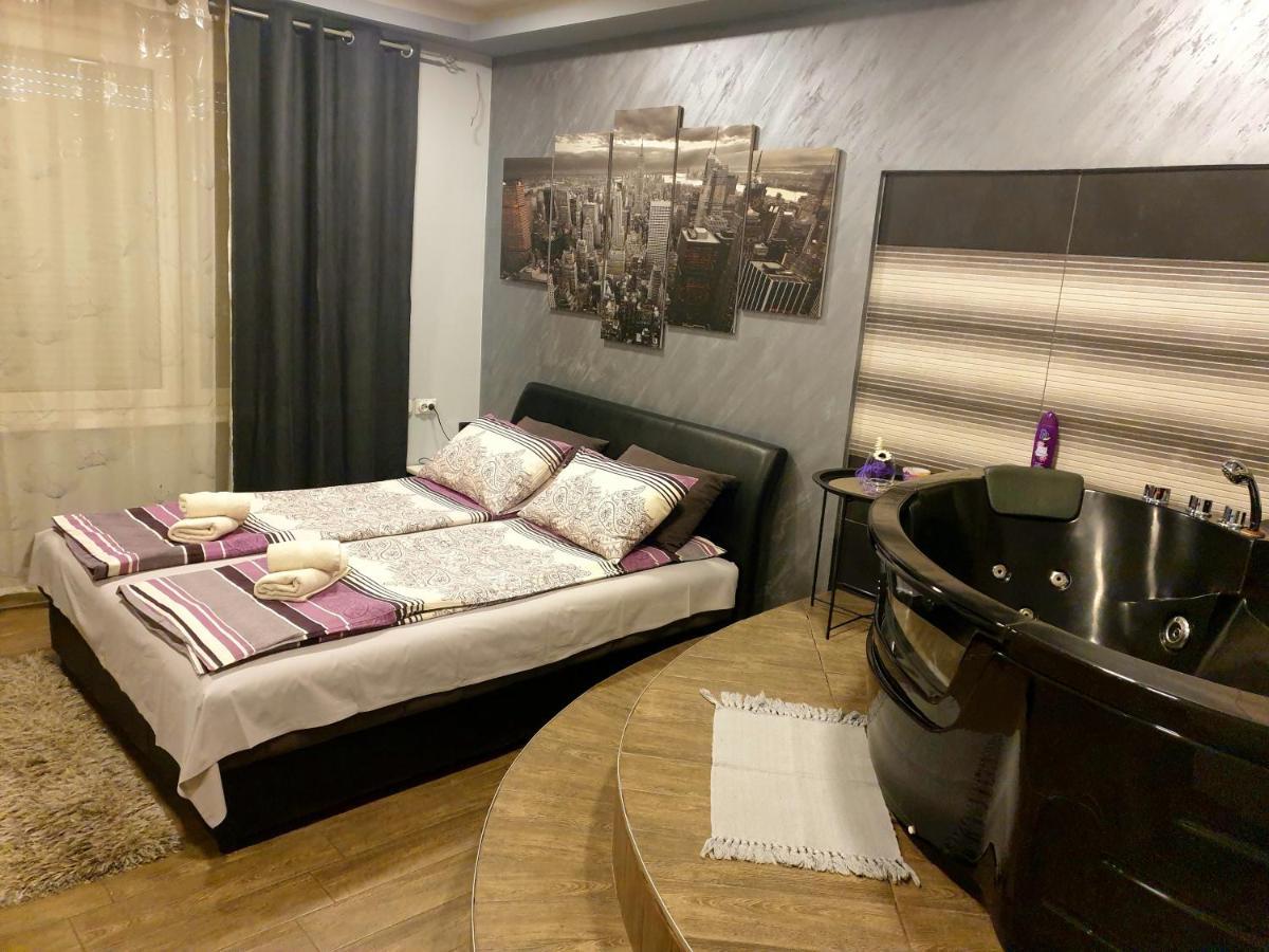 Ni Ceca Apartman מראה חיצוני תמונה