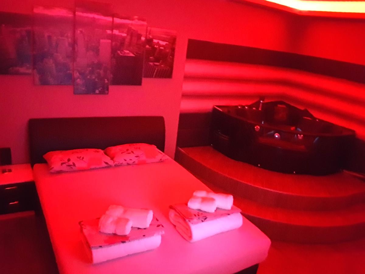 Ni Ceca Apartman מראה חיצוני תמונה