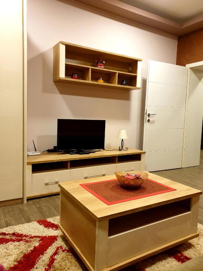 Ni Ceca Apartman מראה חיצוני תמונה