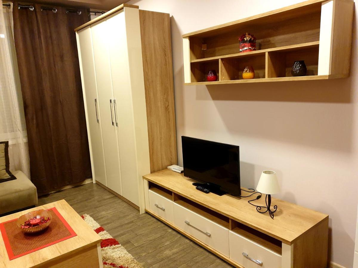 Ni Ceca Apartman מראה חיצוני תמונה