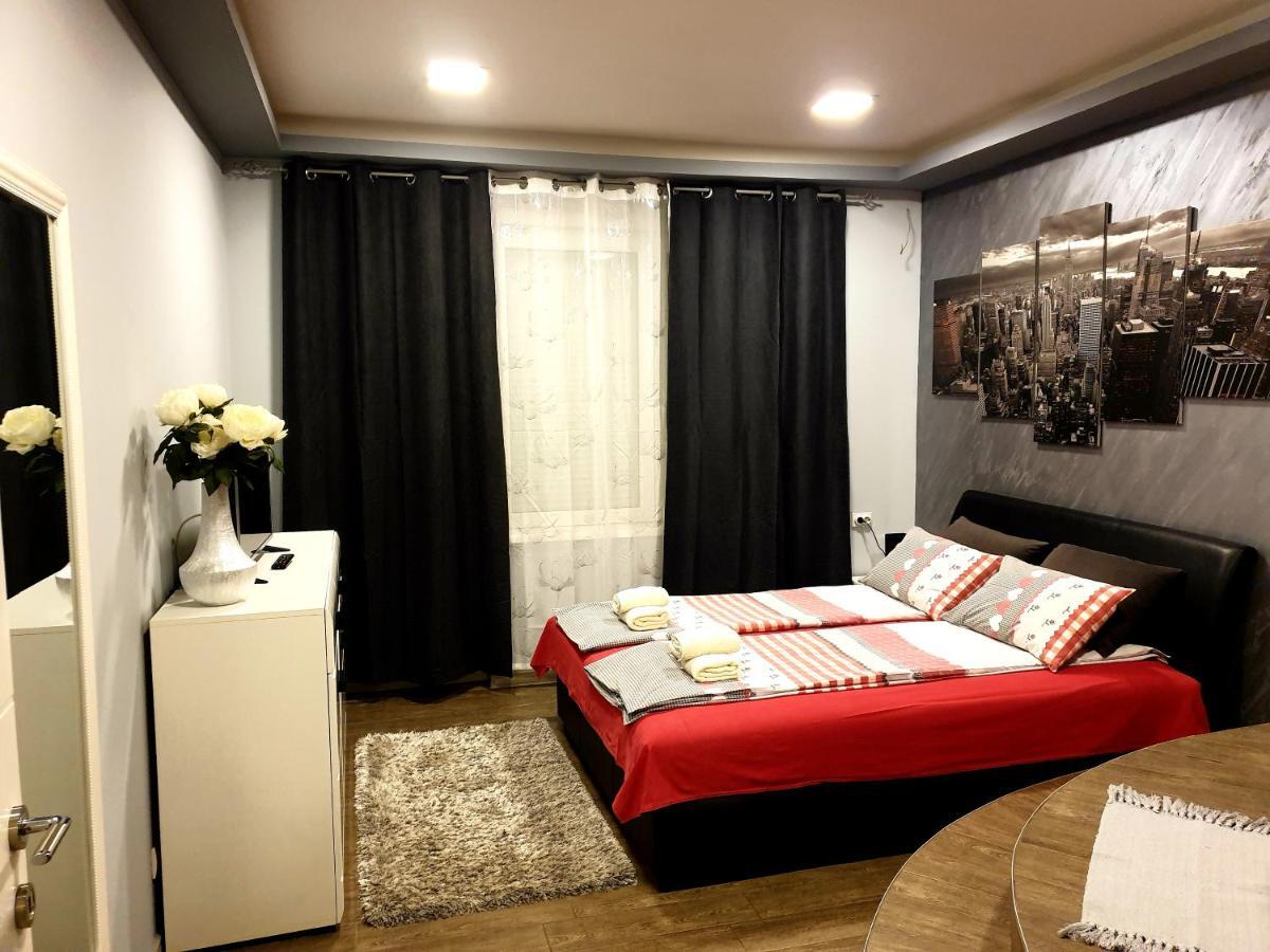 Ni Ceca Apartman מראה חיצוני תמונה